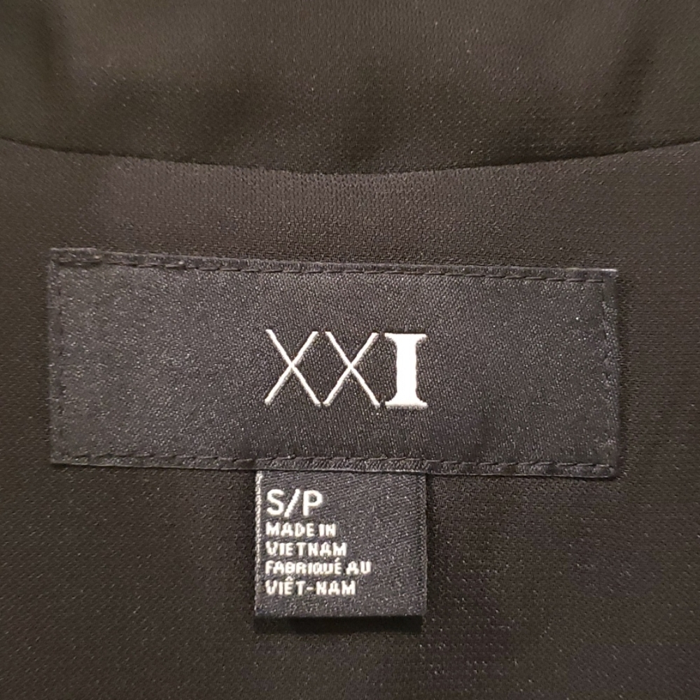 Blazor Jacket - Picture 2 of 6
